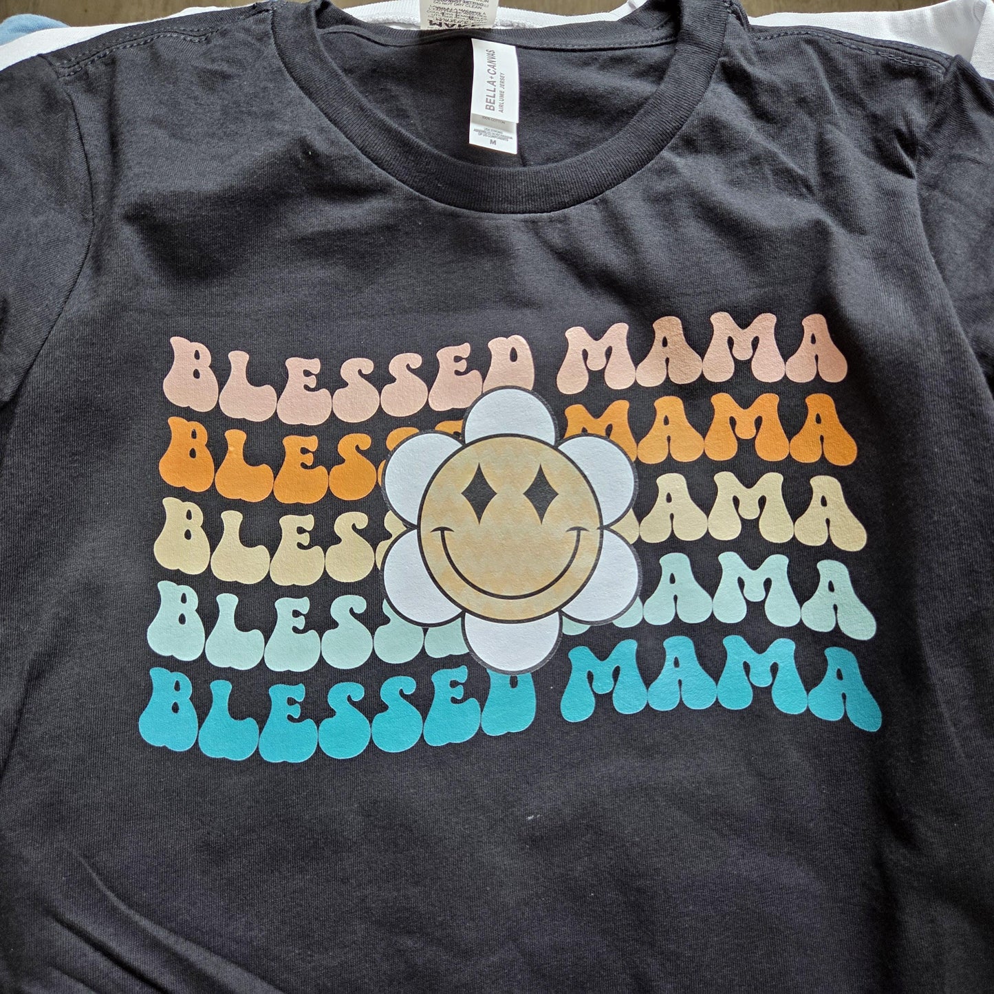 Blessed Mama Retro T-Shirt - Groovy Floral Motherhood Graphic Tee - Vintage Inspired Mom Life Gift - Women's Medium Cotton Shirt